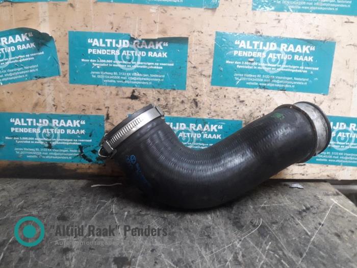 Gebruikte Intercooler Buis Volkswagen Transporter/Caravelle T5 2.5 TDi Prijs op aanvraag aangeboden door "Altijd Raak" Penders