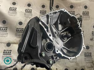 Gebruikte Versnellingsbak Honda FR-V (BE) 2.0 16V Prijs op aanvraag aangeboden door "Altijd Raak" Penders