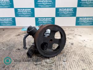 Gebruikte Servopomp Toyota Tundra (K5/K6) 5.7 V8 32V Dual VVT-I 4WD Prijs op aanvraag aangeboden door "Altijd Raak" Penders