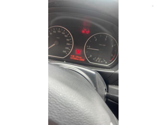 Kachel Ventilatiemotor van een BMW 1 serie (E88) 118d 16V 2013
