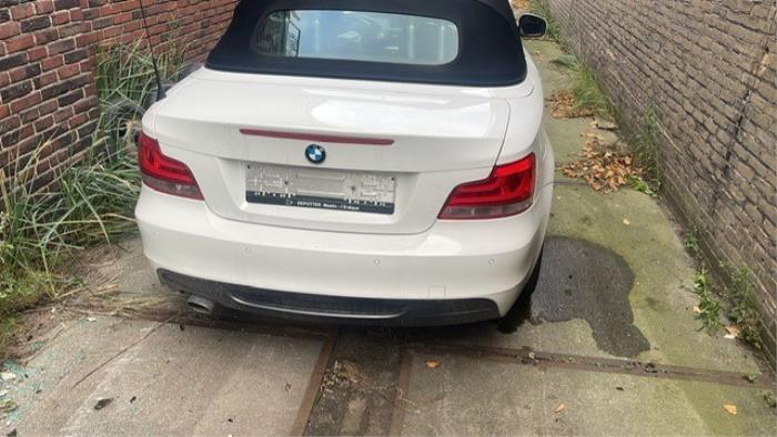 Scherm links-achter van een BMW 1 serie (E88) 118d 16V 2013