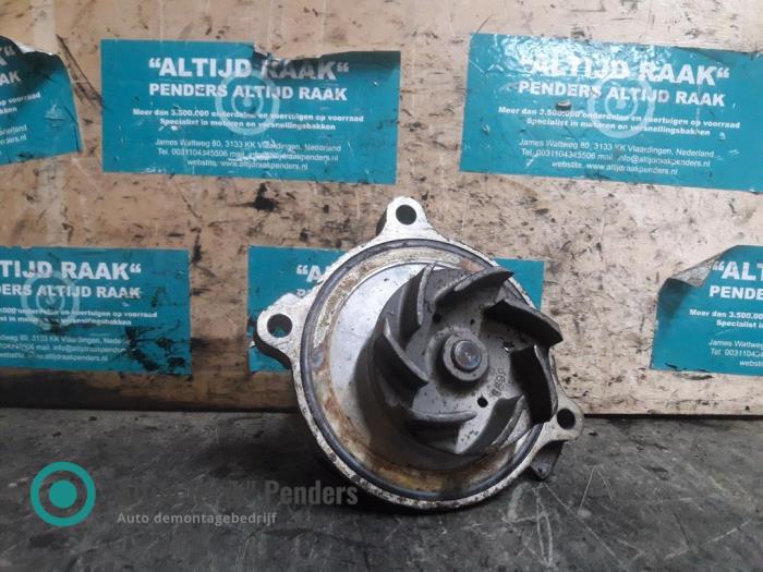 Gebruikte Waterpomp Volkswagen Crafter 2.5 TDI 30/35 Prijs op aanvraag aangeboden door "Altijd Raak" Penders