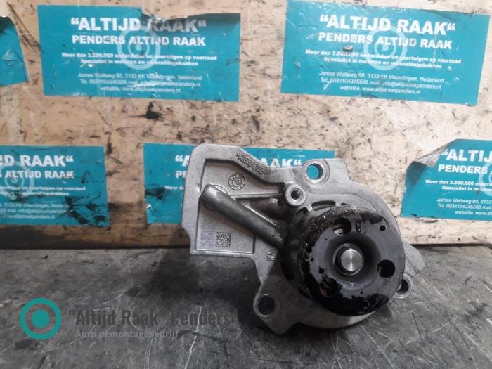 Gebruikte Waterpomp Volkswagen Polo V (6R) 1.4 TDI 12V 90 Prijs op aanvraag aangeboden door "Altijd Raak" Penders