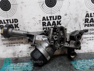 Gebruikte Oliefilterhuis Fiat Doblo Cargo (263) 1.3 D Multijet Prijs op aanvraag aangeboden door "Altijd Raak" Penders