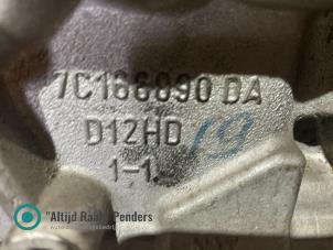 Gebruikte Cilinderkop Ford Transit 3.2 TDCI 20V Prijs op aanvraag aangeboden door "Altijd Raak" Penders