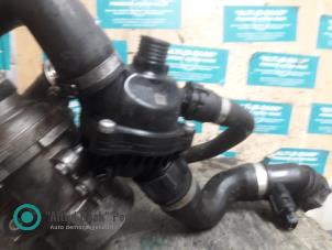 Gebruikte Extra waterpomp BMW 6 serie (E63) 630i 24V Prijs op aanvraag aangeboden door "Altijd Raak" Penders