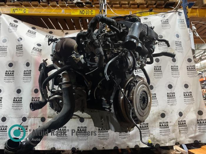 Motor van een Opel Insignia 2.0 CDTI 16V 120 ecoFLEX 2014