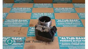 Gebruikte Gasklephuis Hyundai Santa Fe II (CM) 2.7 V6 24V 4x4 Prijs op aanvraag aangeboden door "Altijd Raak" Penders