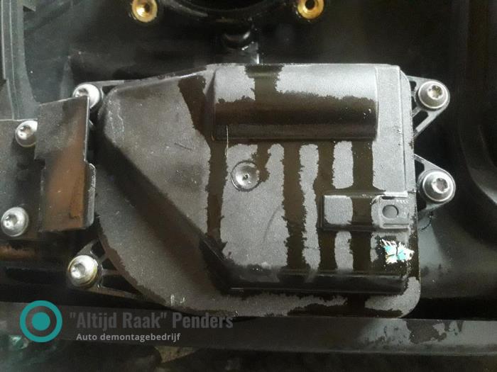 Luchthoeveelheidsmeter van een BMW 3 serie (E90) 320Si 16V 2006