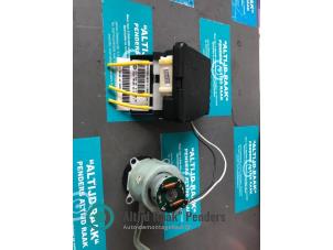 Gebruikte Deur module Mercedes A (W168) 1.6 A-160 Prijs op aanvraag aangeboden door "Altijd Raak" Penders