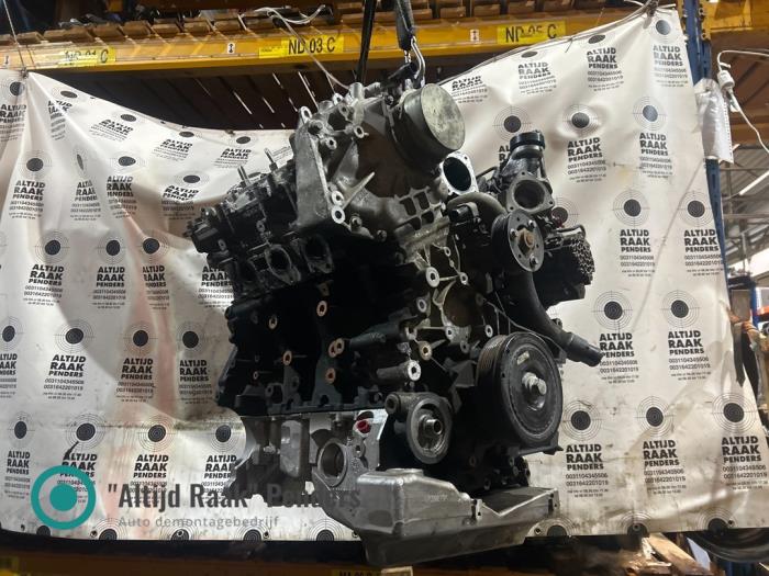 Gebruikte Drijfstang Nissan Navara (D40) 3.0 dCi V6 24V DPF 4x4 Prijs op aanvraag aangeboden door "Altijd Raak" Penders