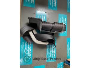 Gebruikte Gordelspanner links Chrysler Sebring Convertible (JR) 2.7 V6 24V Prijs op aanvraag aangeboden door "Altijd Raak" Penders