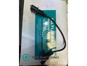 Gebruikte Krukas sensor Maserati Ghibli III 3.0 Diesel Prijs op aanvraag aangeboden door "Altijd Raak" Penders