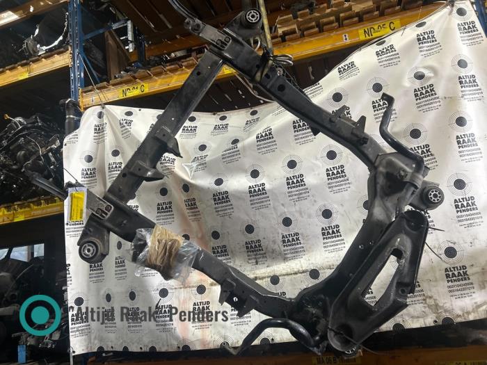 Gebruikte Subframe Opel Insignia 2.8 V6 Turbo 24V 4x4 Ecotec Prijs op aanvraag aangeboden door "Altijd Raak" Penders