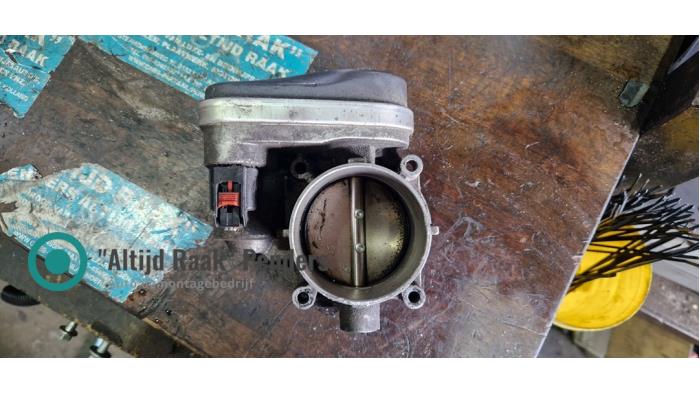 Gebruikte Gasklephuis Chrysler 300 C 3.5 V6 24V Prijs op aanvraag aangeboden door "Altijd Raak" Penders