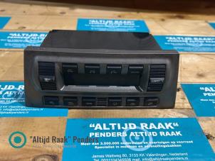 Gebruikte Display Climat Control Porsche 911 (997) 3.6 24V Turbo Prijs op aanvraag aangeboden door "Altijd Raak" Penders