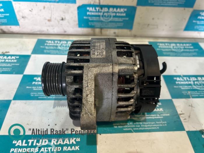 Gebruikte Dynamo Alfa Romeo Giulietta (940) 2.0 JTDm 16V 170 Prijs op aanvraag aangeboden door "Altijd Raak" Penders
