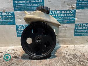 Gebruikte Stuurpomp Ford Fiesta 5 ST 2.0 16V ST150 Prijs op aanvraag aangeboden door "Altijd Raak" Penders