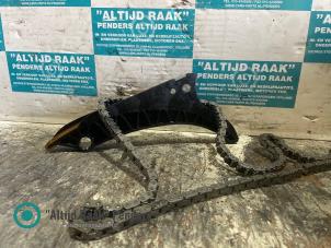 Gebruikte Kettinggeleider BMW 5 serie (F10) 550i xDrive V8 32V TwinPower Turbo Prijs op aanvraag aangeboden door "Altijd Raak" Penders