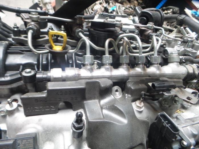 Motor van een Mazda CX-5 (KE,GH) 2.2 Skyactiv D 16V 4WD 2015