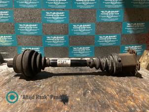 Gebruikte Aandrijfas rechts-voor Audi A6 Avant (C5) 2.7 V6 30V Biturbo Quattro Prijs op aanvraag aangeboden door "Altijd Raak" Penders