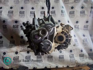 Gebruikte Versnellingsbak Mitsubishi Outlander (CW) 2.0 DI-D 16V 4x2 Prijs op aanvraag aangeboden door "Altijd Raak" Penders