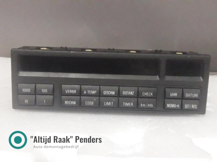 Gebruikte Display Interieur BMW 3 serie (E36/2) Prijs op aanvraag aangeboden door "Altijd Raak" Penders