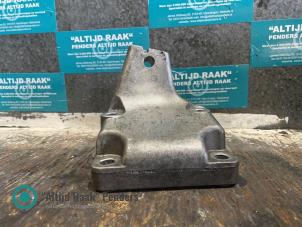 Gebruikte Motorrubber Jeep Grand Cherokee (WK/WK2) 3.0 CRD V6 24V Prijs op aanvraag aangeboden door "Altijd Raak" Penders