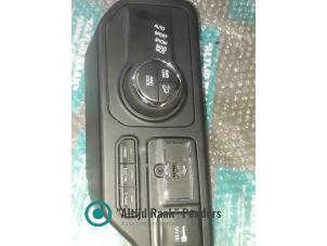 Gebruikte Sperdifferentieel schakelaar Jeep Compass II (MP) Prijs op aanvraag aangeboden door "Altijd Raak" Penders