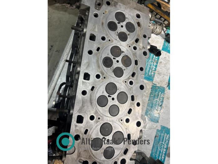 Gebruikte Cilinderkop Hyundai H-300 2.5 CRDi Prijs op aanvraag aangeboden door "Altijd Raak" Penders