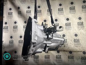 Gebruikte Versnellingsbak Fiat Ducato (250) 2.3 D 130 Multijet Minibus Extralongo Prijs op aanvraag aangeboden door "Altijd Raak" Penders