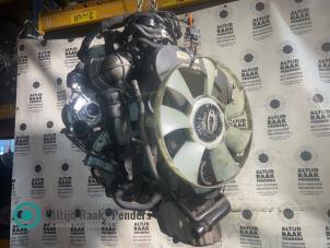 Gebruikte Cilinderkop Volkswagen Crafter 2.5 TDI 30/32/35 Prijs op aanvraag aangeboden door "Altijd Raak" Penders