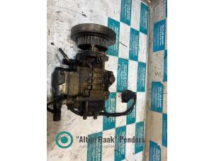 Gebruikte Tank element Pomp Volkswagen Transporter T4 2.5 TDI Prijs op aanvraag aangeboden door "Altijd Raak" Penders