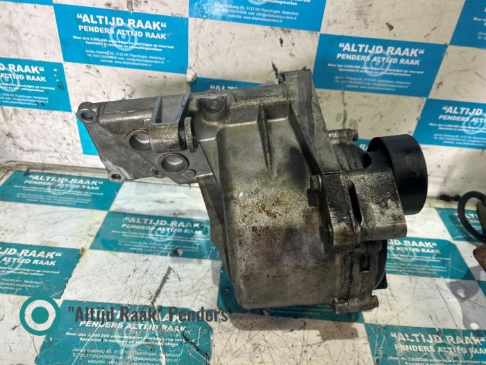 Gebruikte Dynamo BMW 7 serie (E65/E66/E67) 745i,Li 4.4 V8 32V Prijs op aanvraag aangeboden door "Altijd Raak" Penders