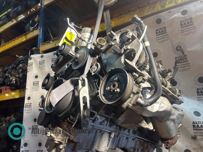 Dynamo van een Jaguar F-type 3.0 400 Sport V6 24V 2016