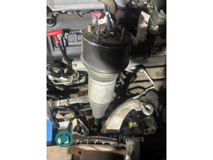 Gebruikte Schokbreker set Jaguar XJ (X350) R 4.2 V8 32V Prijs op aanvraag aangeboden door "Altijd Raak" Penders