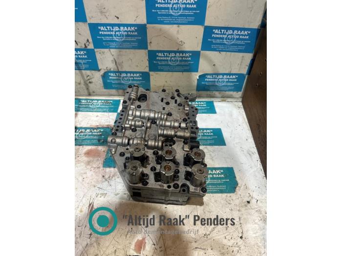 Gebruikte Kleppenblok hydraulisch Ssang Yong Korando 2.0 e-XDi 16V 4x4 Prijs op aanvraag aangeboden door "Altijd Raak" Penders