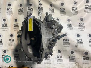 Gebruikte Versnellingsbak Alfa Romeo 159 (939AX) 2.2 JTS 16V Prijs op aanvraag aangeboden door "Altijd Raak" Penders