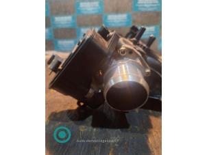 Gebruikte Gasklephuis Opel Crossland (X) 1.2 Turbo 12V Prijs op aanvraag aangeboden door "Altijd Raak" Penders