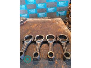 Gebruikte Drijfstang Ford Transit 2.5 TD 150S-190EF Prijs op aanvraag aangeboden door "Altijd Raak" Penders