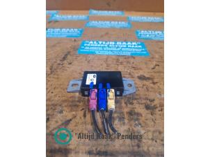 Gebruikte Antenne Jaguar XF (X260) Prijs op aanvraag aangeboden door "Altijd Raak" Penders