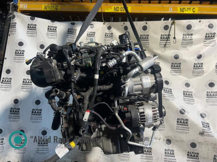 Motor van een Fiat Bravo (198A) 1.4 MultiAir 16V 2014