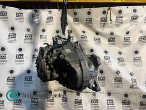 Gebruikte Automaatbak Ssang Yong Korando 2.2 e-XDi 220 16V 4x4 Prijs op aanvraag aangeboden door "Altijd Raak" Penders