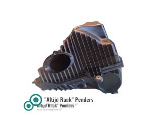 Gebruikte Luchtfilterhuis Porsche Cayenne Prijs op aanvraag aangeboden door "Altijd Raak" Penders