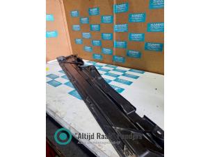 Gebruikte Beschermplaat bodem Porsche Cayenne Prijs op aanvraag aangeboden door "Altijd Raak" Penders