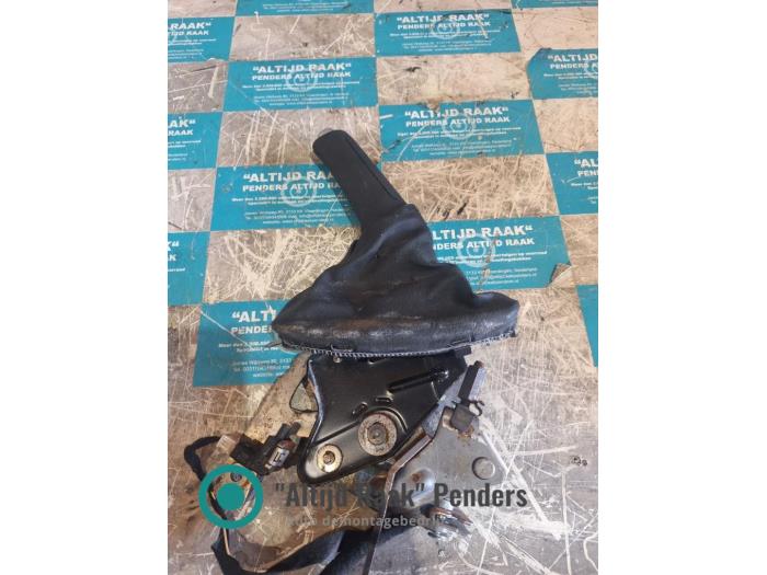 Gebruikte Handrem Mechaniek Alfa Romeo Spider (939) 2.4 JTDM 20V Prijs op aanvraag aangeboden door "Altijd Raak" Penders