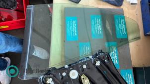 Gebruikte Deurruit 2Deurs rechts BMW 4 serie (F33) Prijs op aanvraag aangeboden door "Altijd Raak" Penders