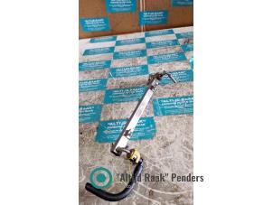 Gebruikte Injector brug Alfa Romeo Giulietta (940) 1.4 TB 16V MultiAir Prijs op aanvraag aangeboden door "Altijd Raak" Penders