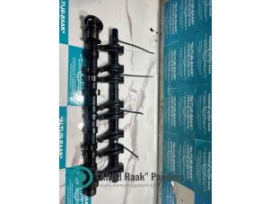 Gebruikte Nokkenas Mitsubishi L-200 2.5 D Prijs op aanvraag aangeboden door "Altijd Raak" Penders