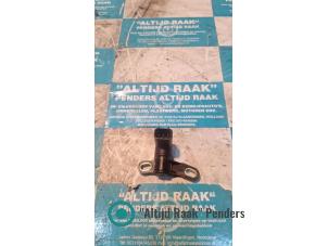 Gebruikte Sensor Nokkenas Volvo S60 II (FS) 2.0 T 16V Prijs op aanvraag aangeboden door "Altijd Raak" Penders